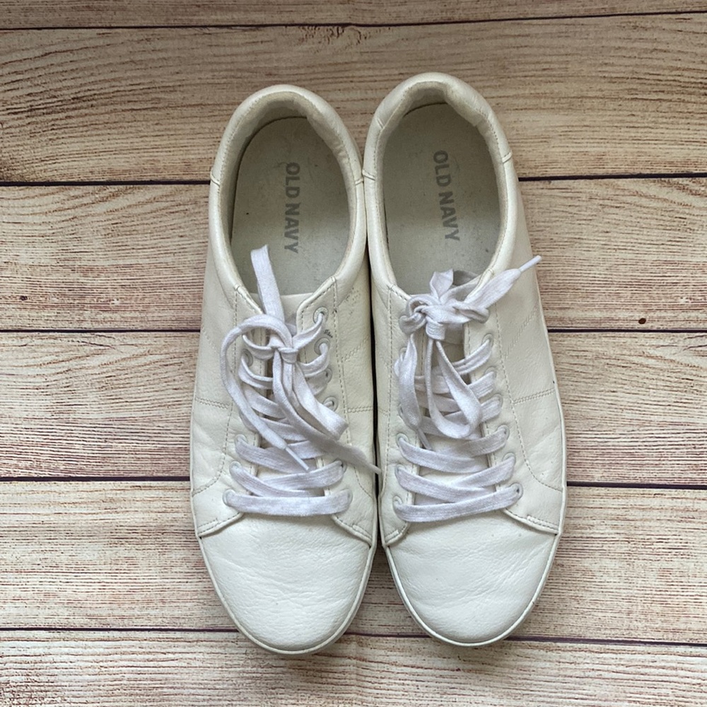 Old Navy Lace-Up Sneakers for Men